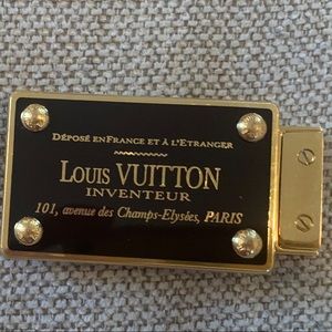 Louis Vuitton Inventeur Belt Buckle